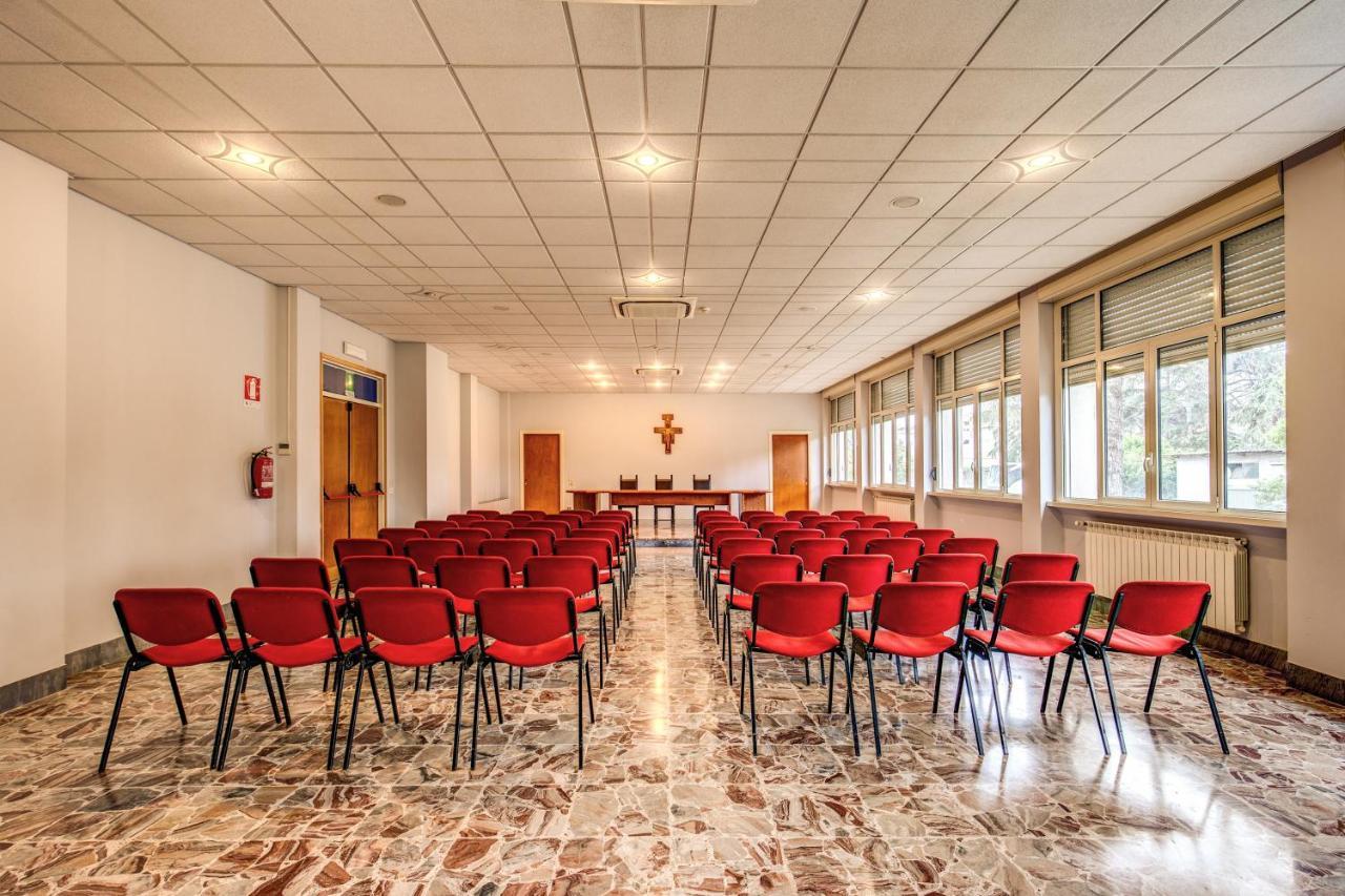 Hotel Domus Urbis à Rome Extérieur photo