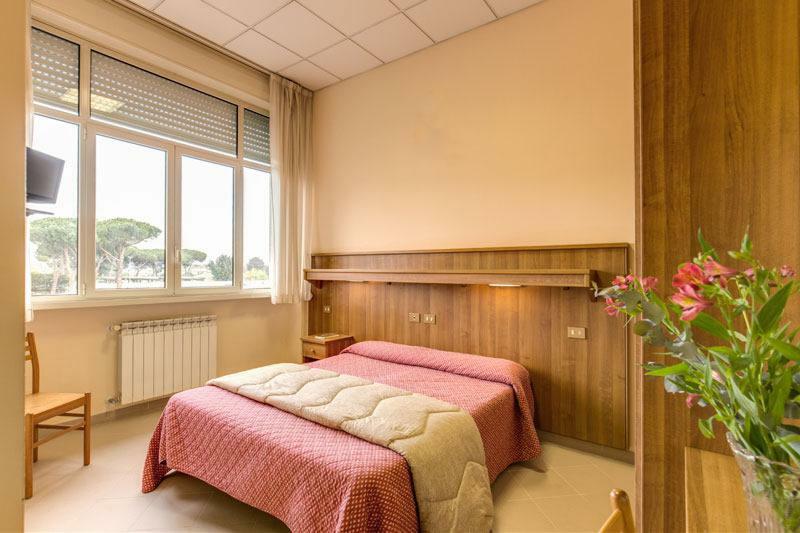 Hotel Domus Urbis à Rome Extérieur photo